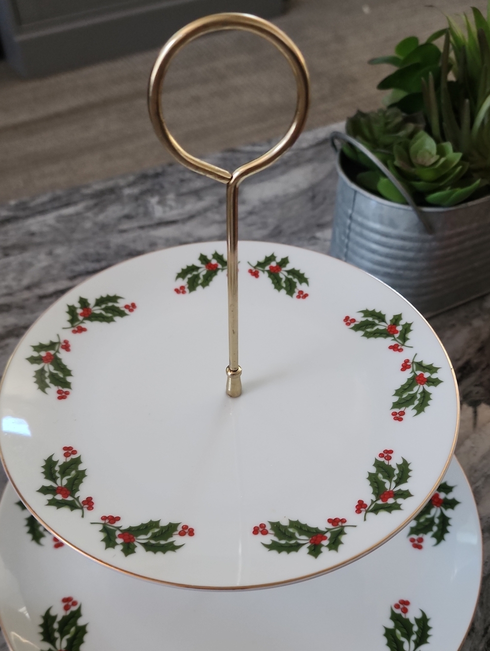 Porcelain Two-Tier Dessert Holiday Server Vintage. Mervyns Brand, 1980s - Picture 2 of 14